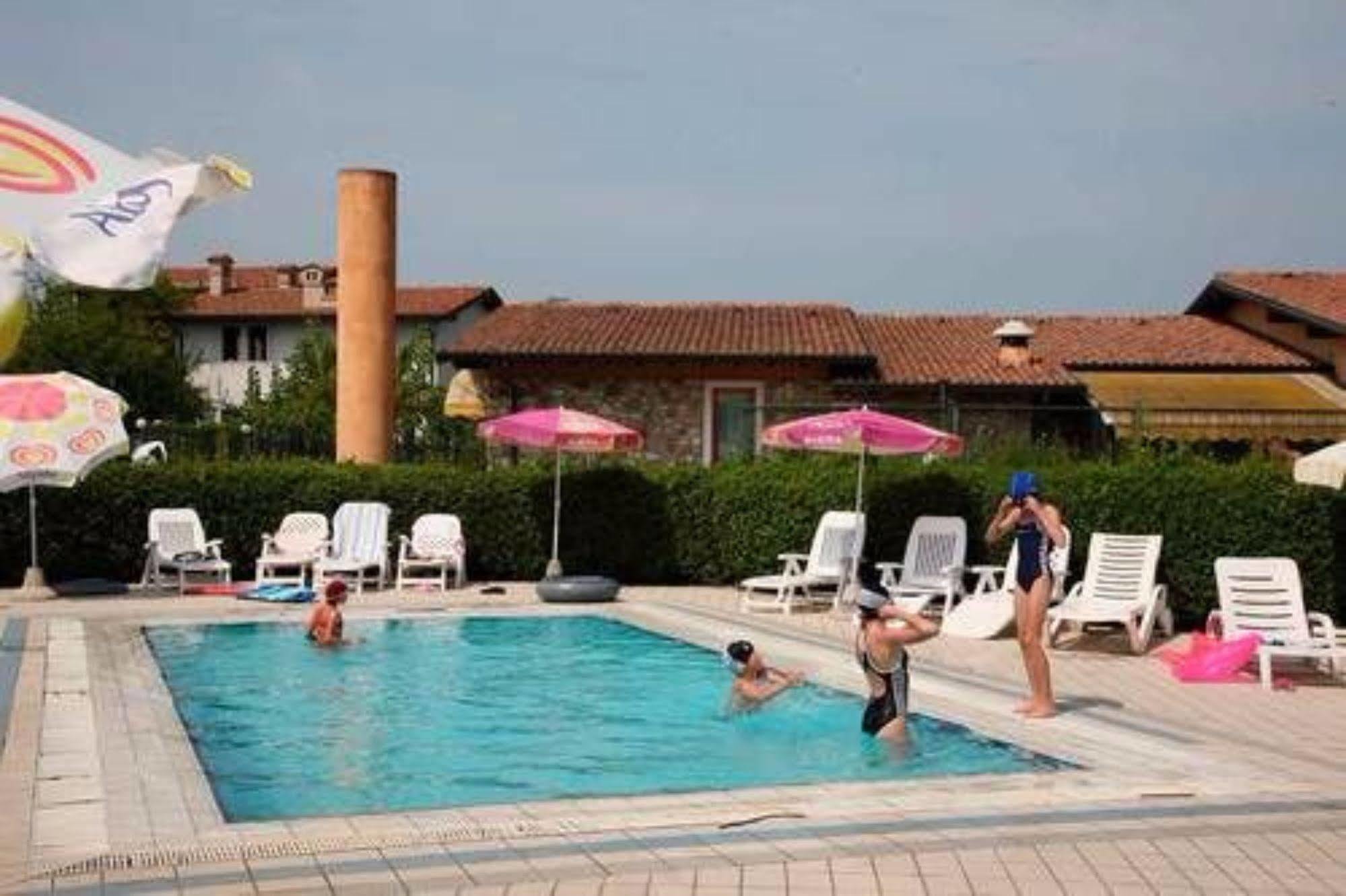 Hotel Residence Campi Tremosine Eksteriør billede